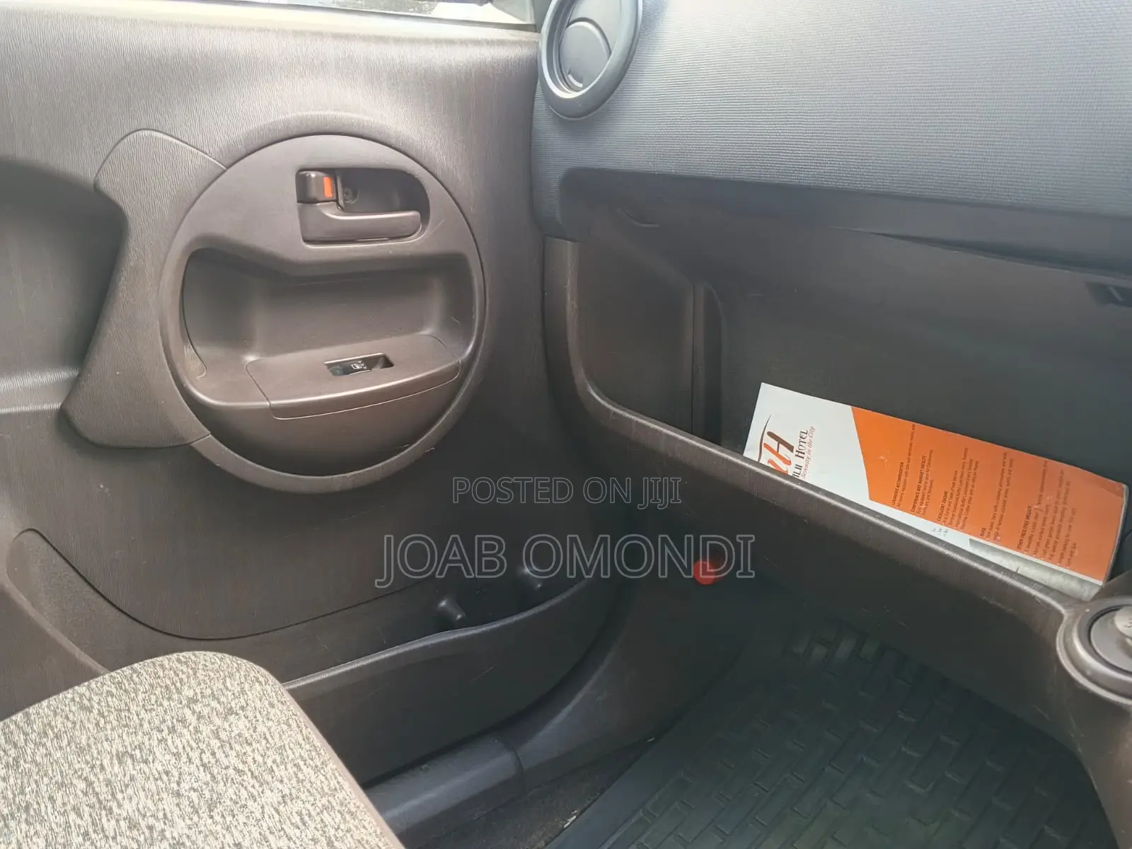 Toyota Passo 1.0 FWD 2013 Burgundy