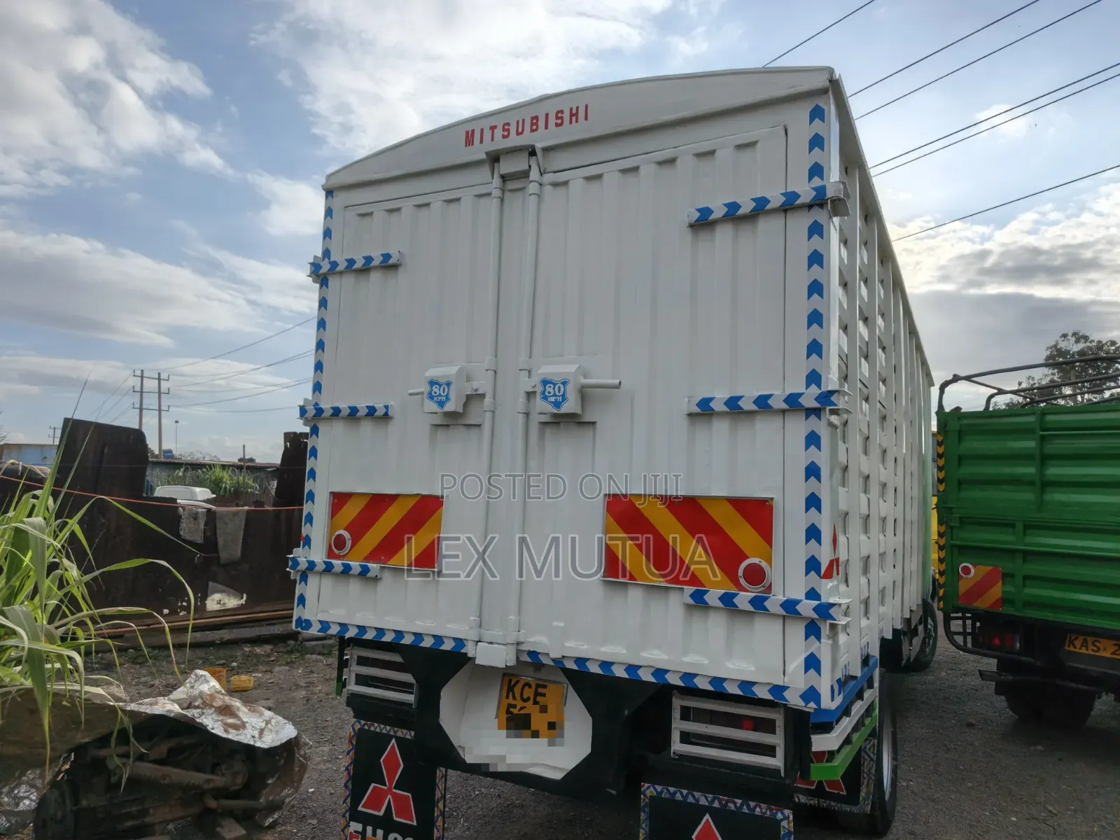 Mitsubishi Fh Truck 2017 White
