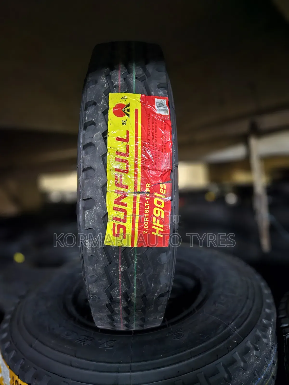700R16 Sunfull Tire