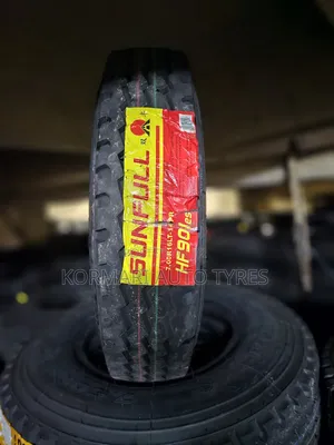 700R16 Sunfull Tire