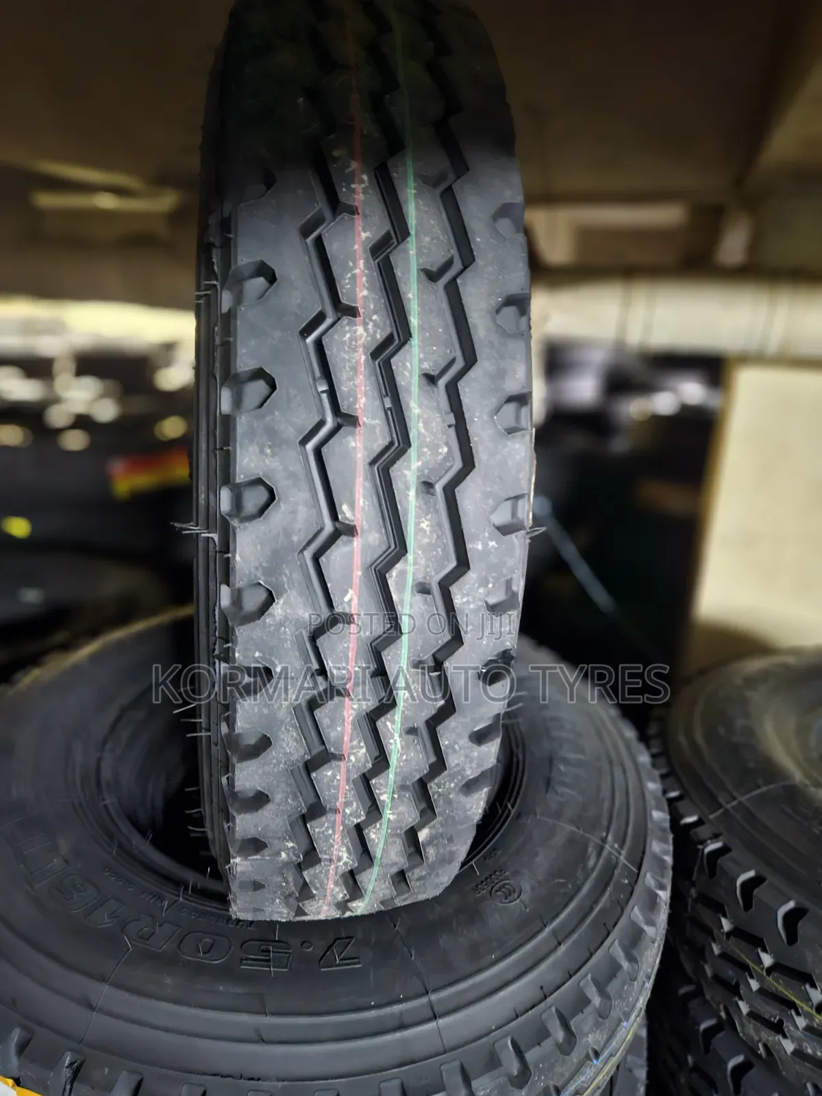 700R16 Sunfull Tire