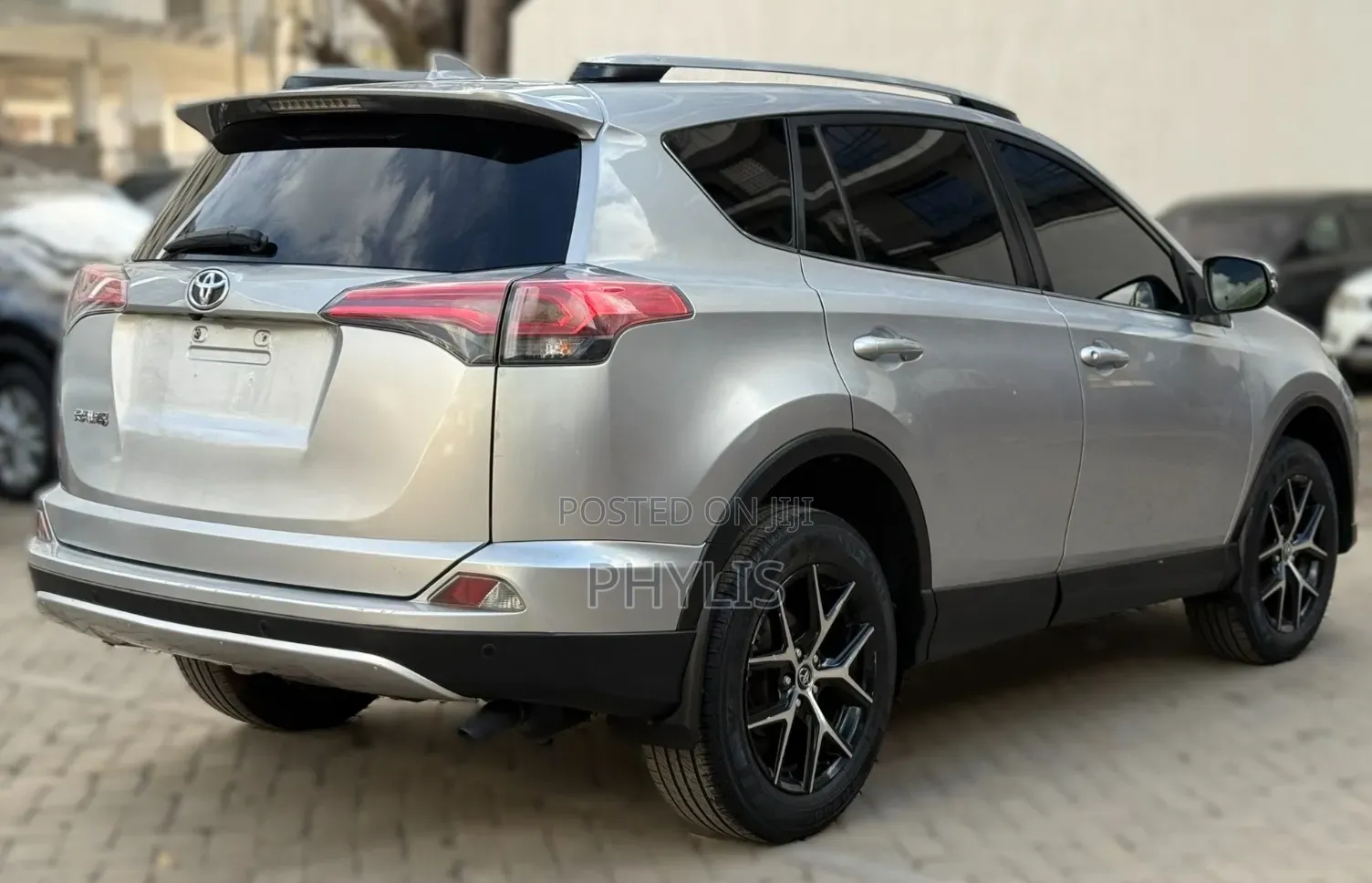 Toyota RAV4 2017 Silver