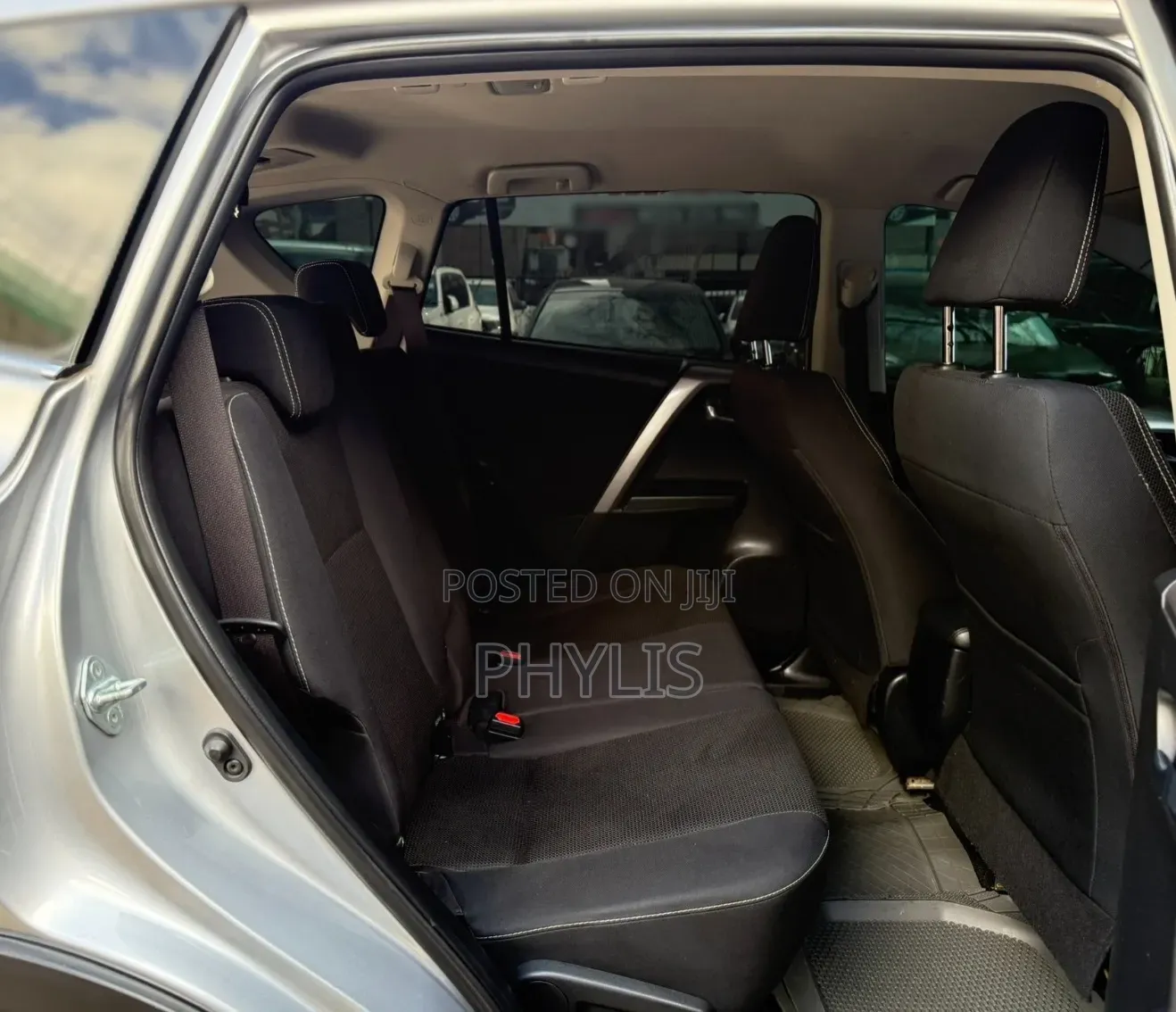 Toyota RAV4 2017 Silver