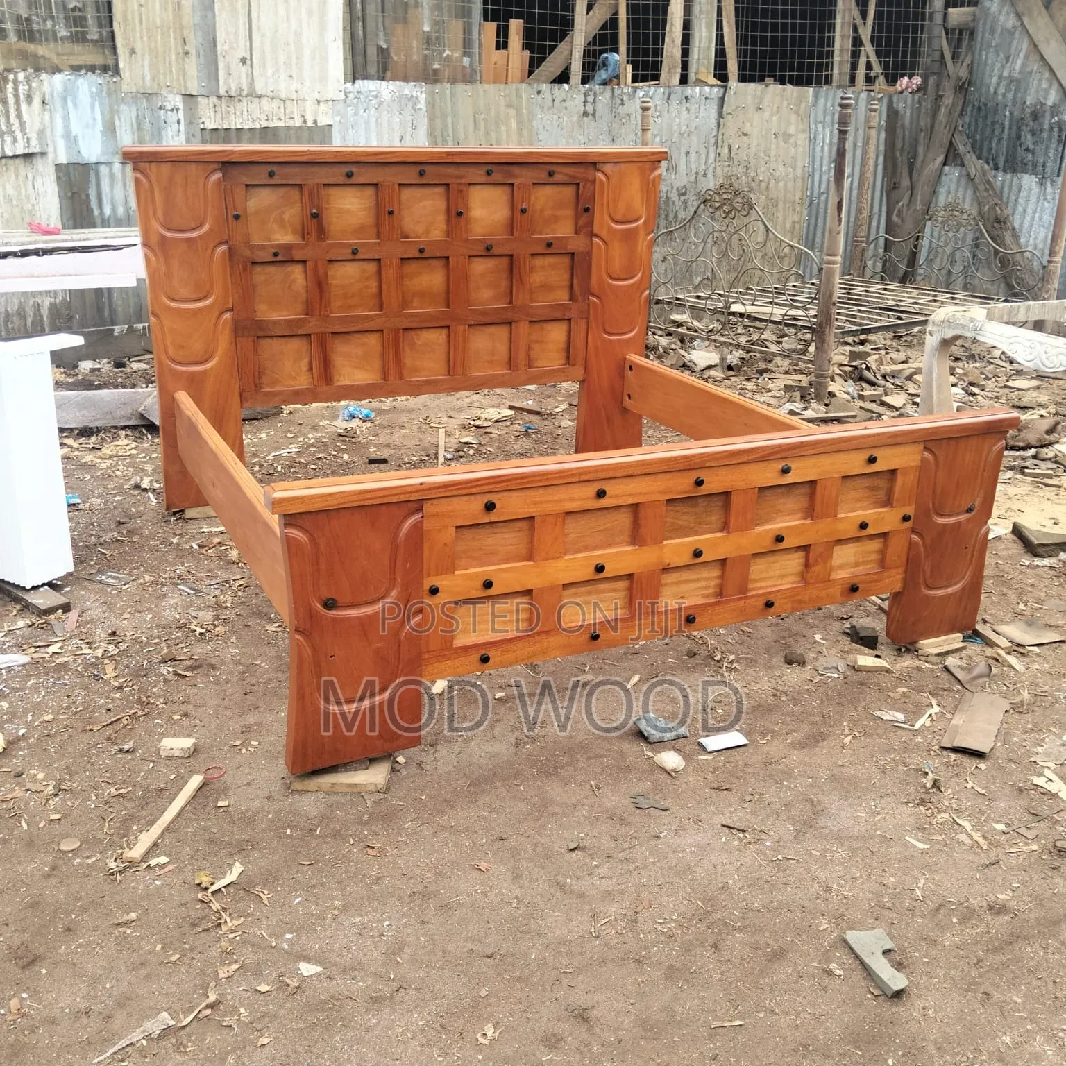 Handcrafted Solid Wood Panelled 5*6ft Bed