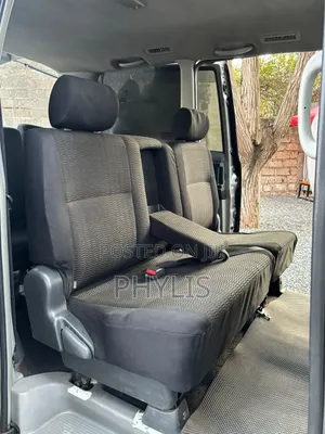 Toyota Voxy X 2WD 8-Seater 2007 Gray