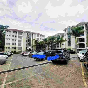3bdrm Apartment in Valley Arcade for sale