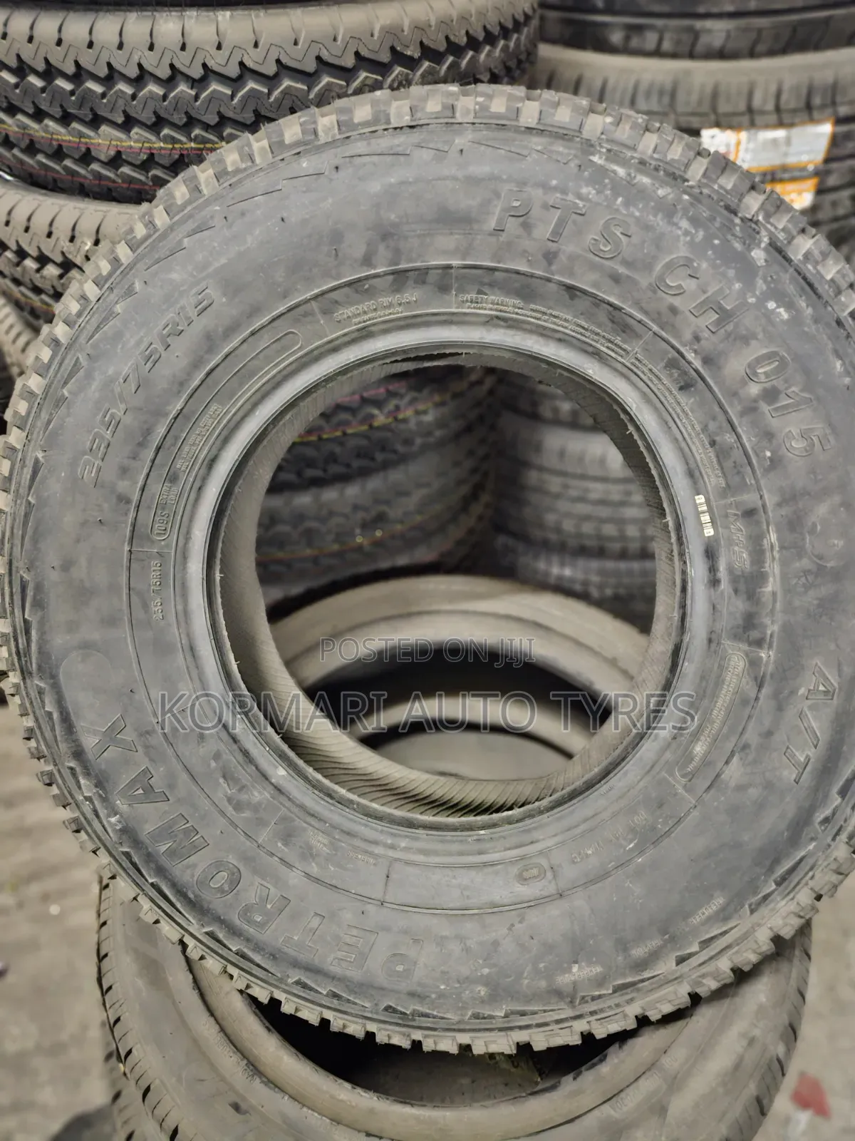 235/75r15 Petromax Tire