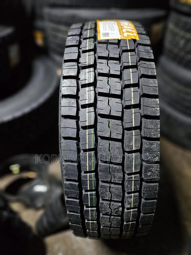 265/70r19.5 Diff Townhalll Tyre - thumbnail 2