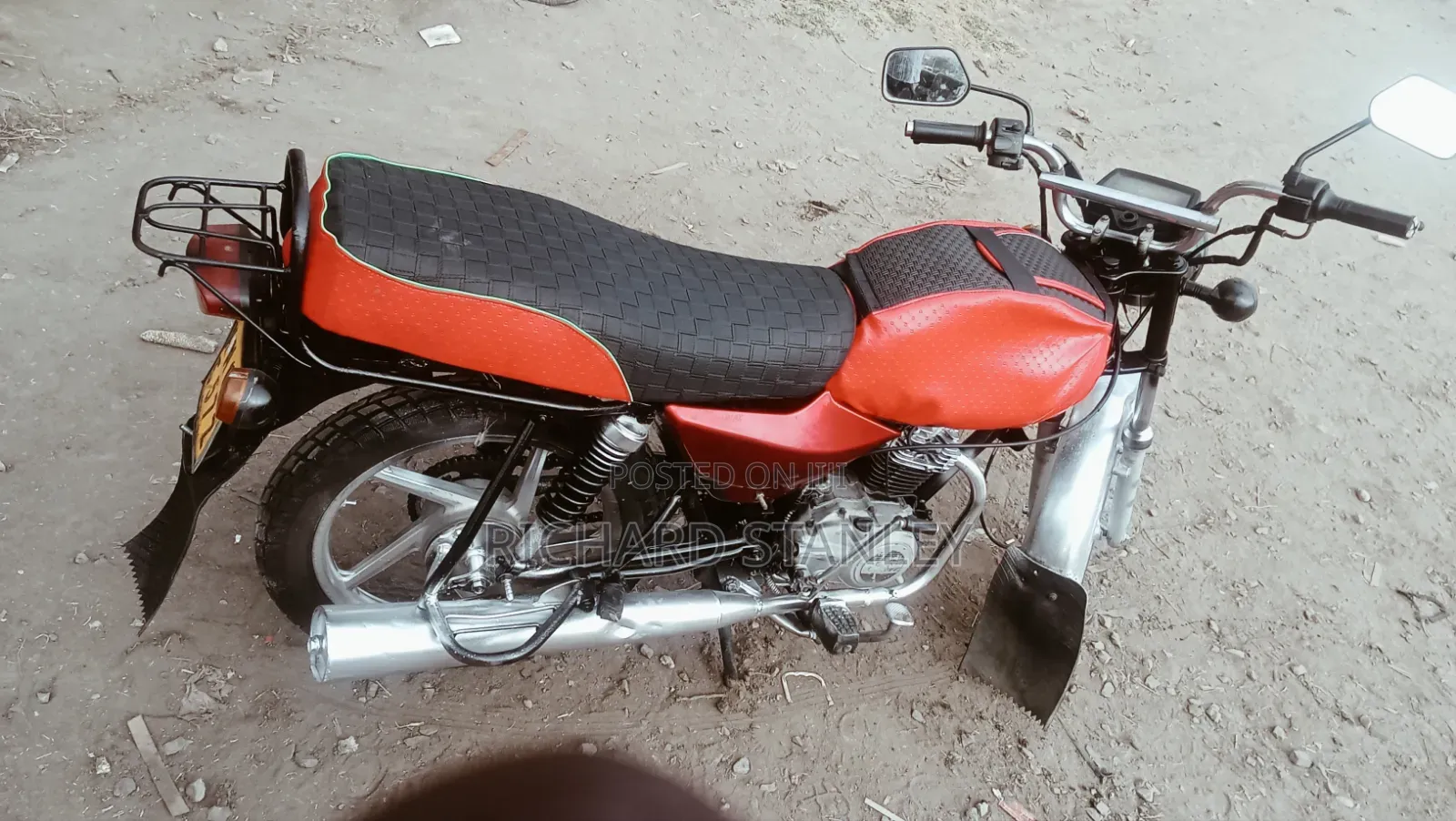 Bajaj Boxer 100 2020 Red