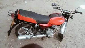 Bajaj Boxer 100 2020 Red
