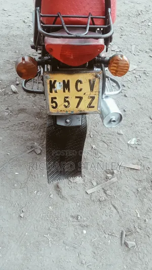Bajaj Boxer 100 2020 Red