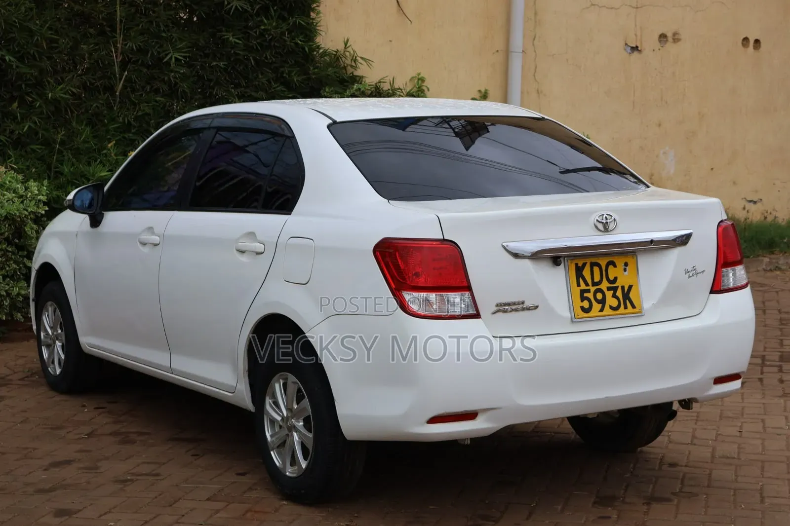 Toyota Axio 2014 White