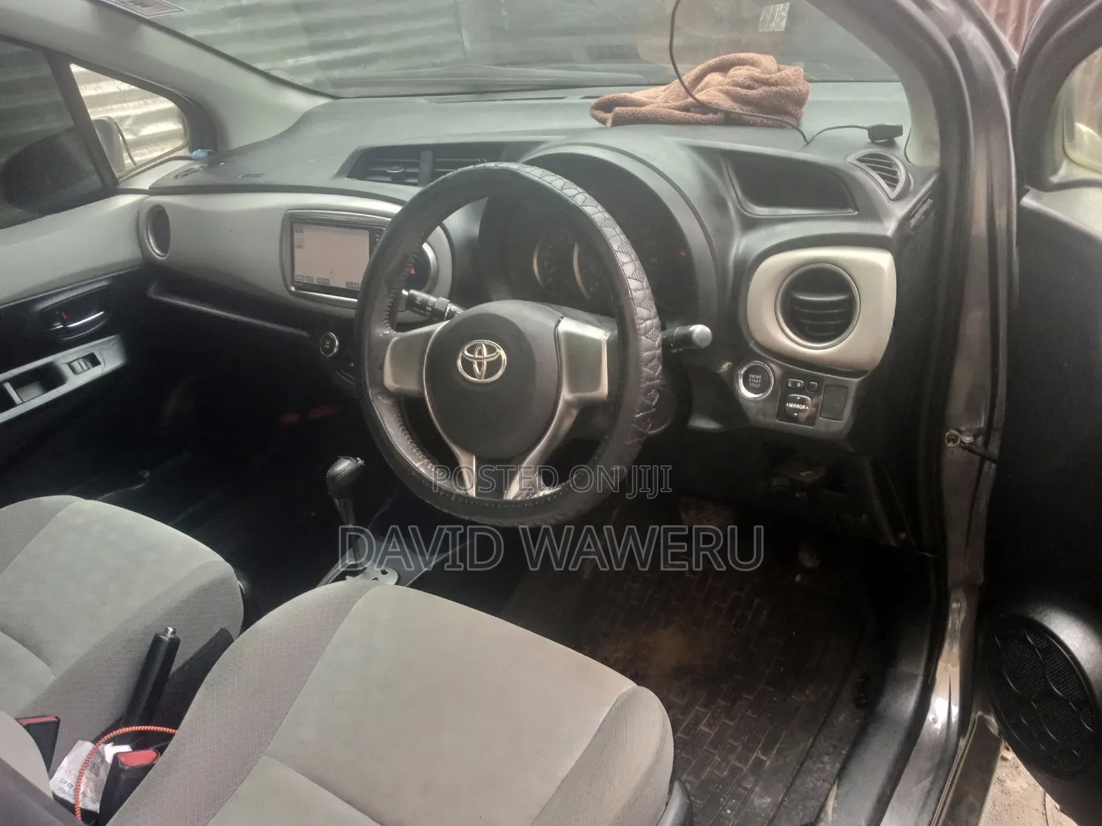 Toyota Vitz 2013 Gray