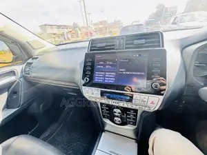 Toyota Land Cruiser Prado 2.8 2021 Gray