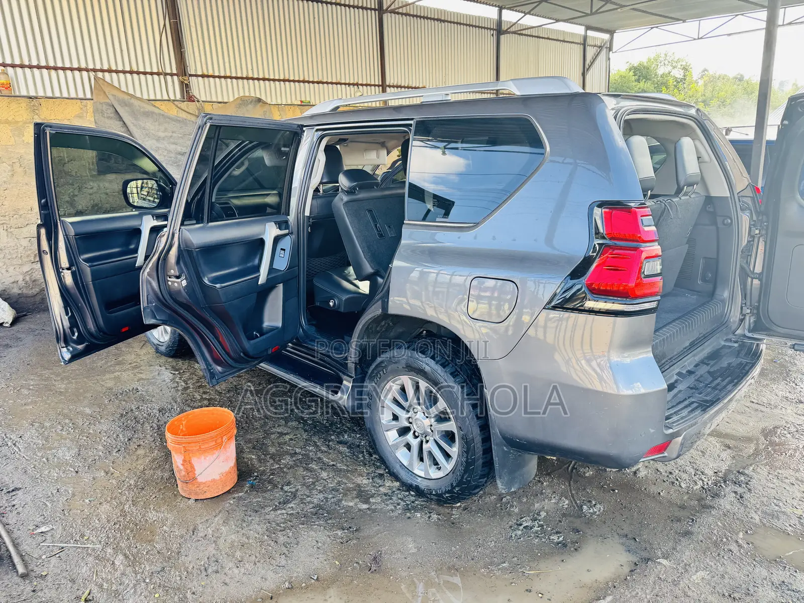 Toyota Land Cruiser Prado 2.8 2021 Gray