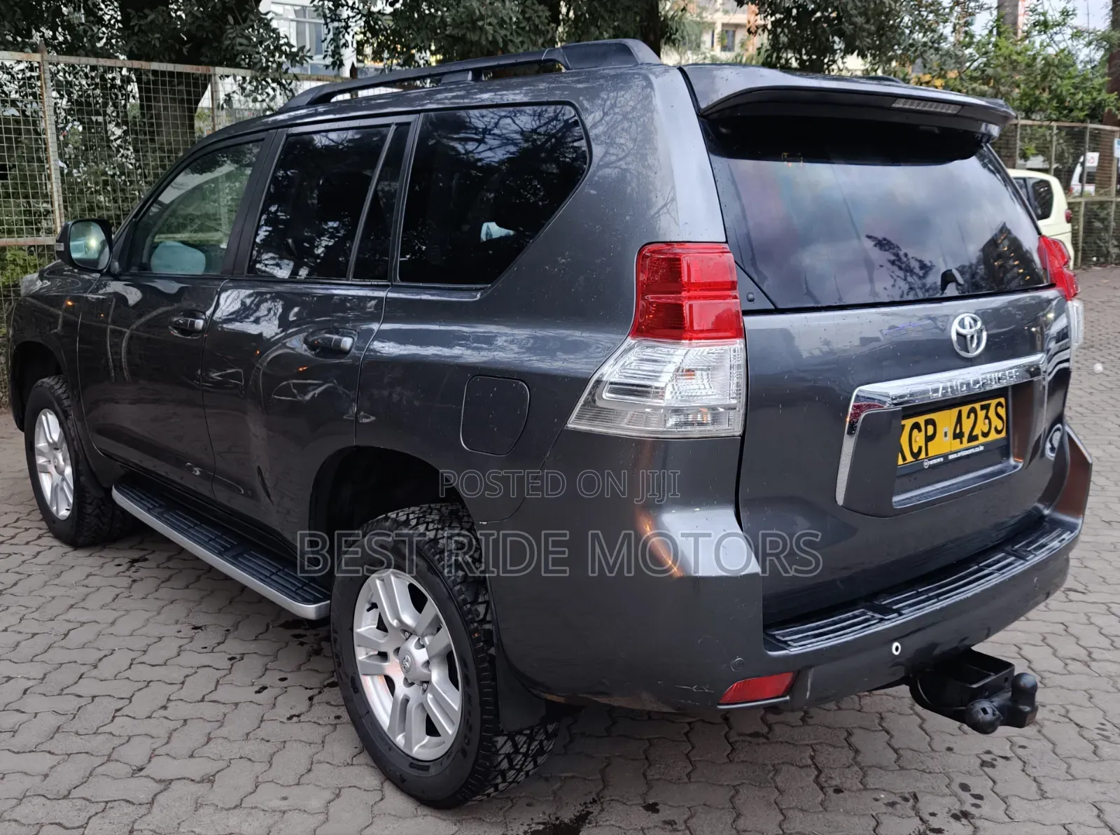 Toyota Land Cruiser Prado 3.0 TD 2010 Gray