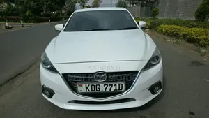 Mazda Axela SV Premium 2014 White