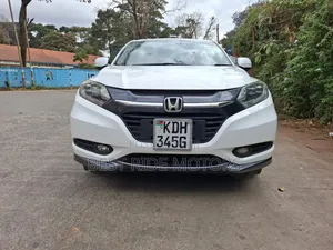 Honda Vezel 1.5 Hybrid 2WD 2015 White