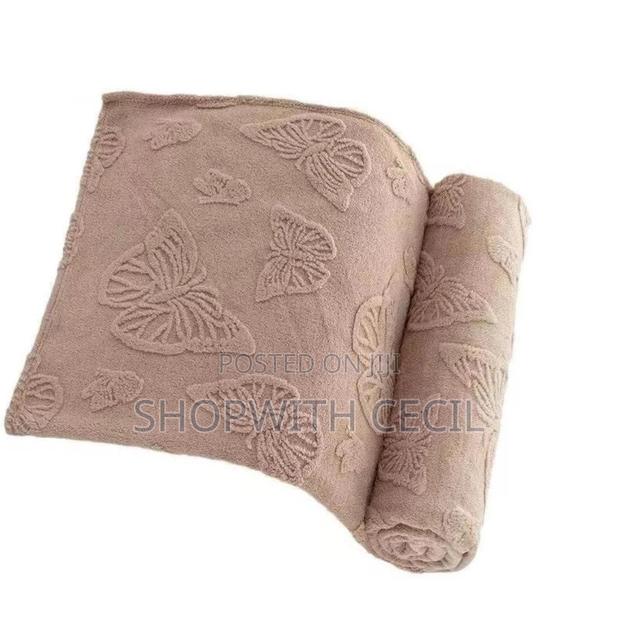 Butterfly Warm Fleece Blankets - thumbnail 2