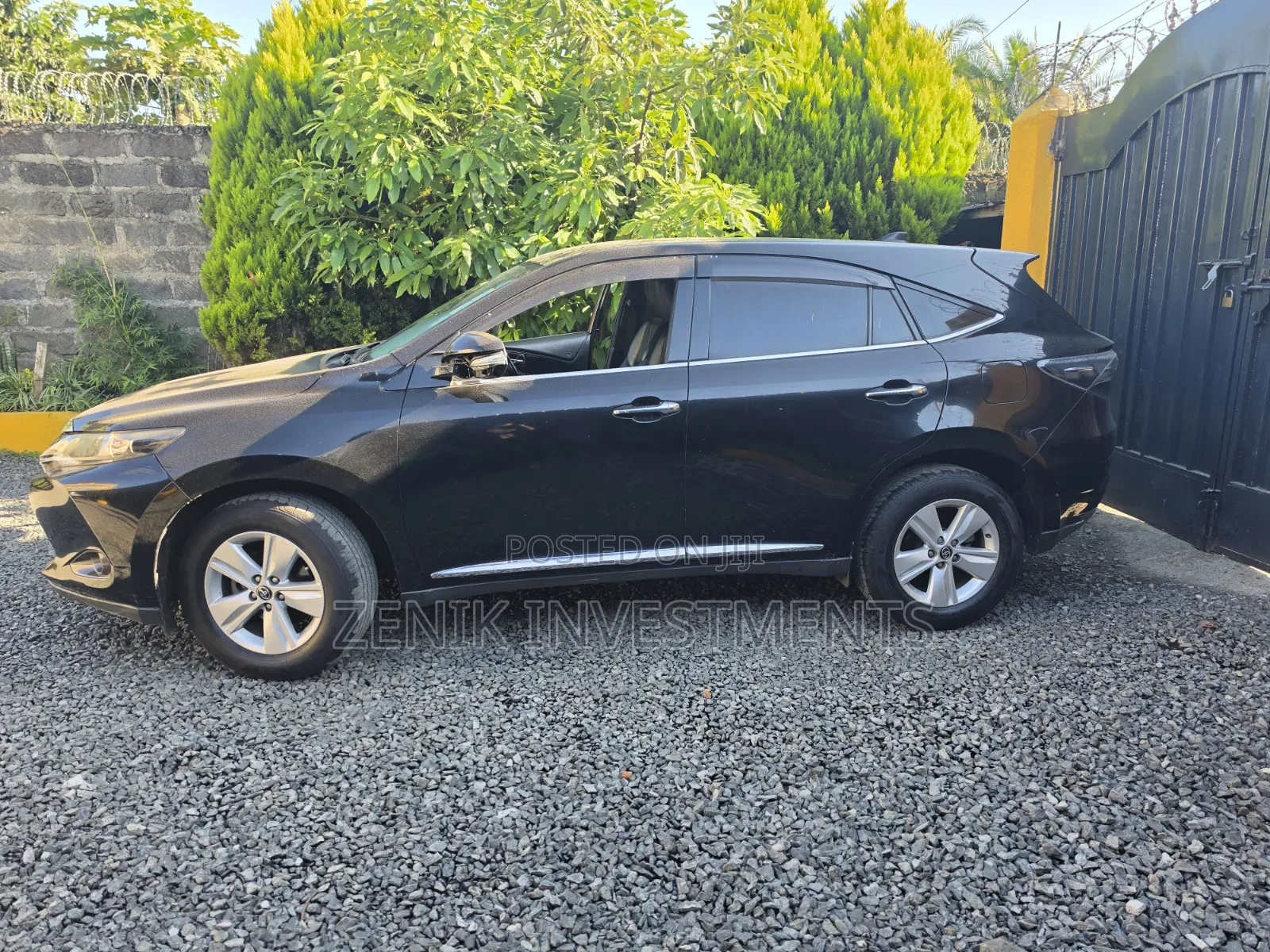 Toyota Harrier 2016 Black