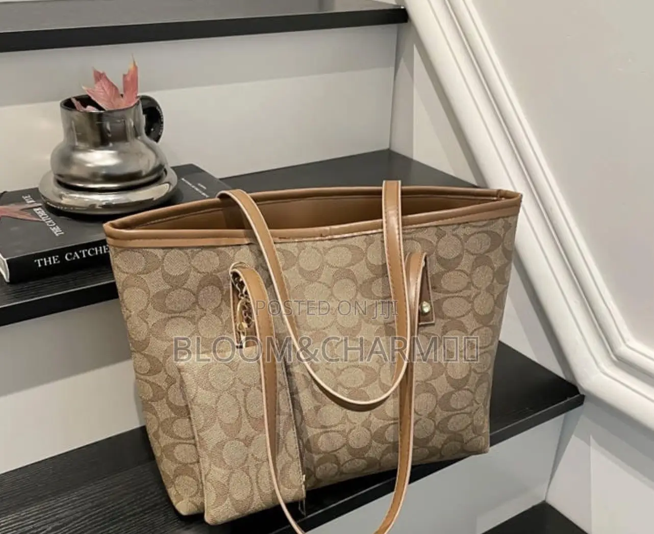 Aesthetic Women Tote Bags