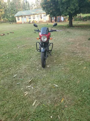 Honda 2025 Red