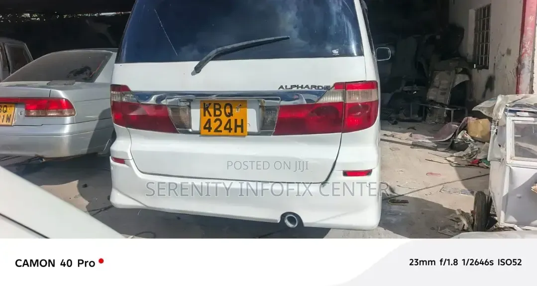 Toyota Alphard 2006 White