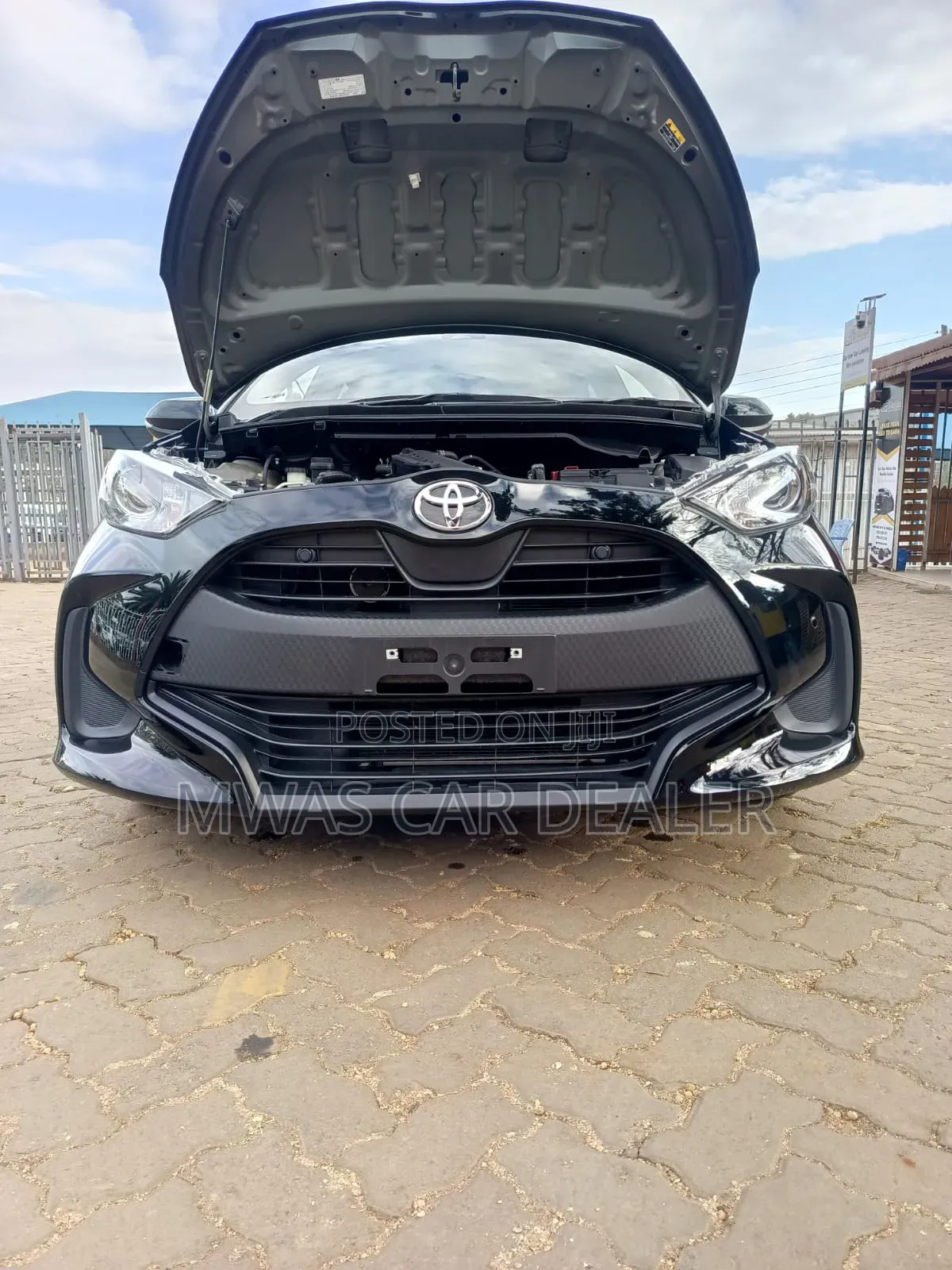Toyota Yaris 2019 Black