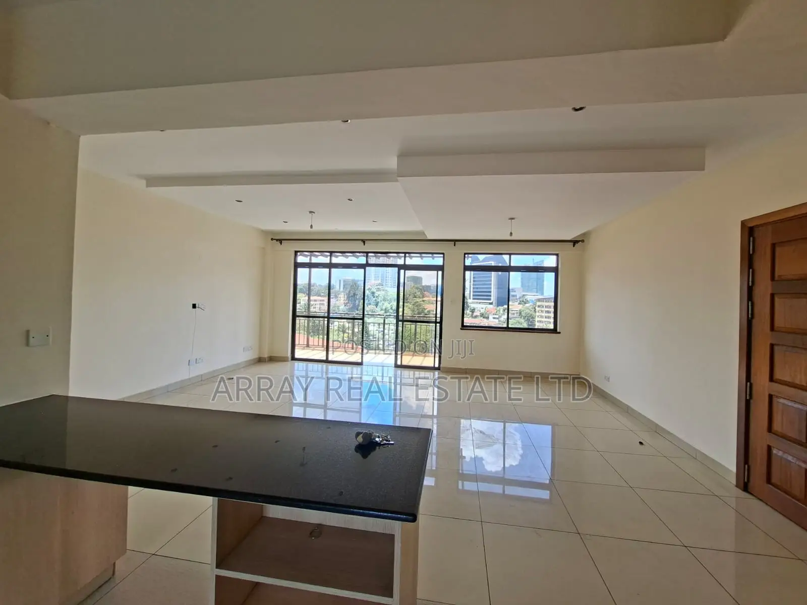 3bdrm Apartment in Raphta Road Area for sale