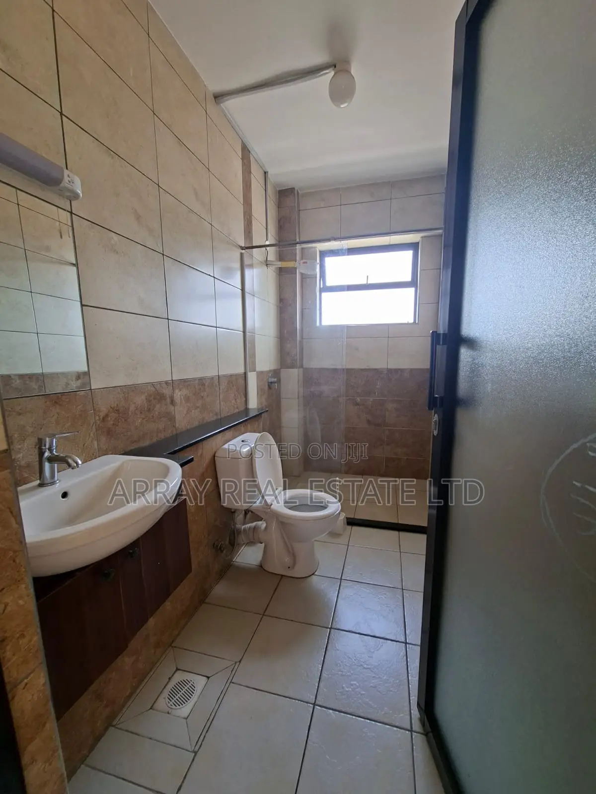 3bdrm Apartment in Raphta Road Area for sale