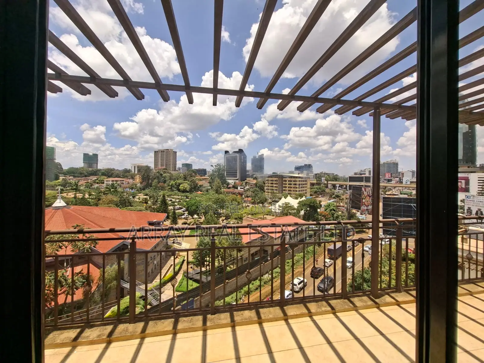 3bdrm Apartment in Raphta Road Area for sale