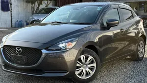 Mazda 2 2019 Gray