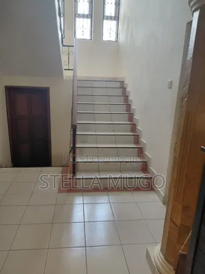 5bdrm Villa in 2Nd Avenue, Nyali Mkomani for sale
