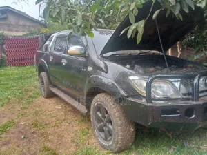 Toyota Hilux 2007 Black