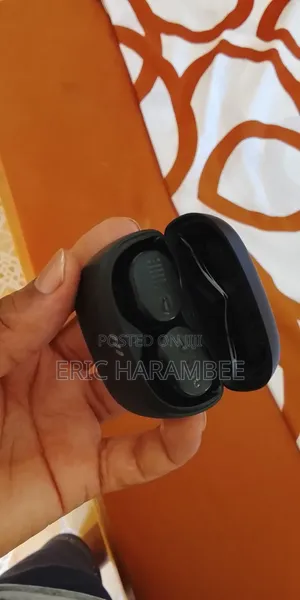 JBL Earbuds 2