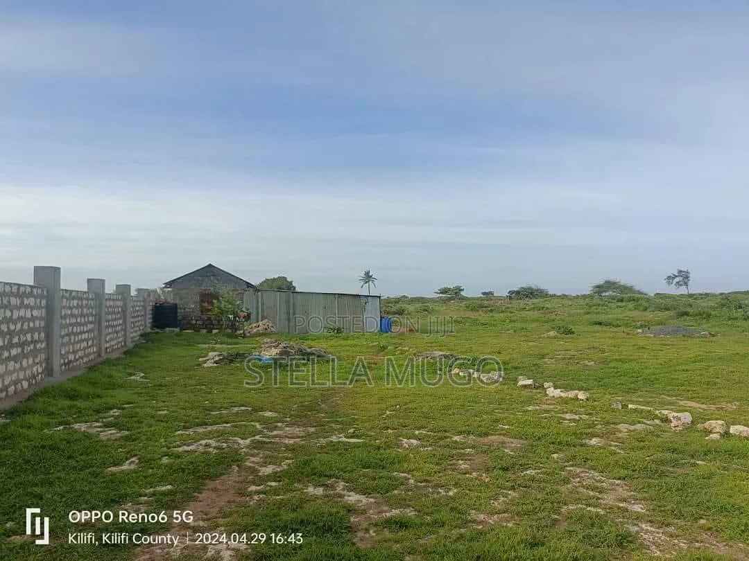 Prime 1 Acre Beachfront