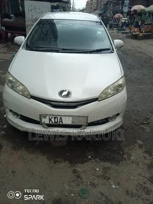 Toyota Wish 2013 White