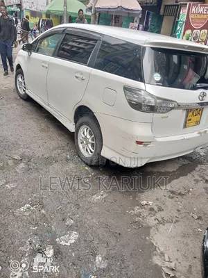Toyota Wish 2013 White