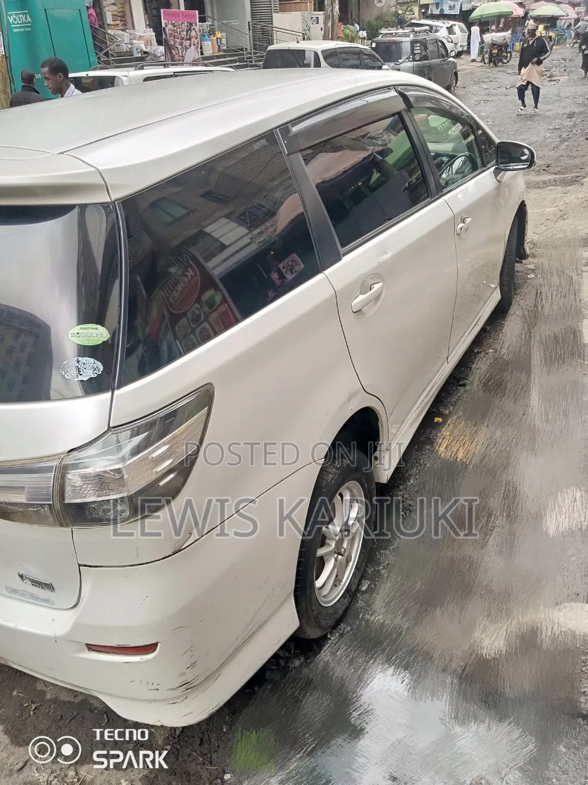 Toyota Wish 2013 White