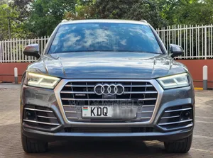 Audi Q5 2.0T Premium AWD quattro 2019 Silver