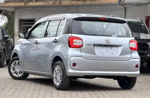Toyota Passo 1.0 FWD 2019 Silver