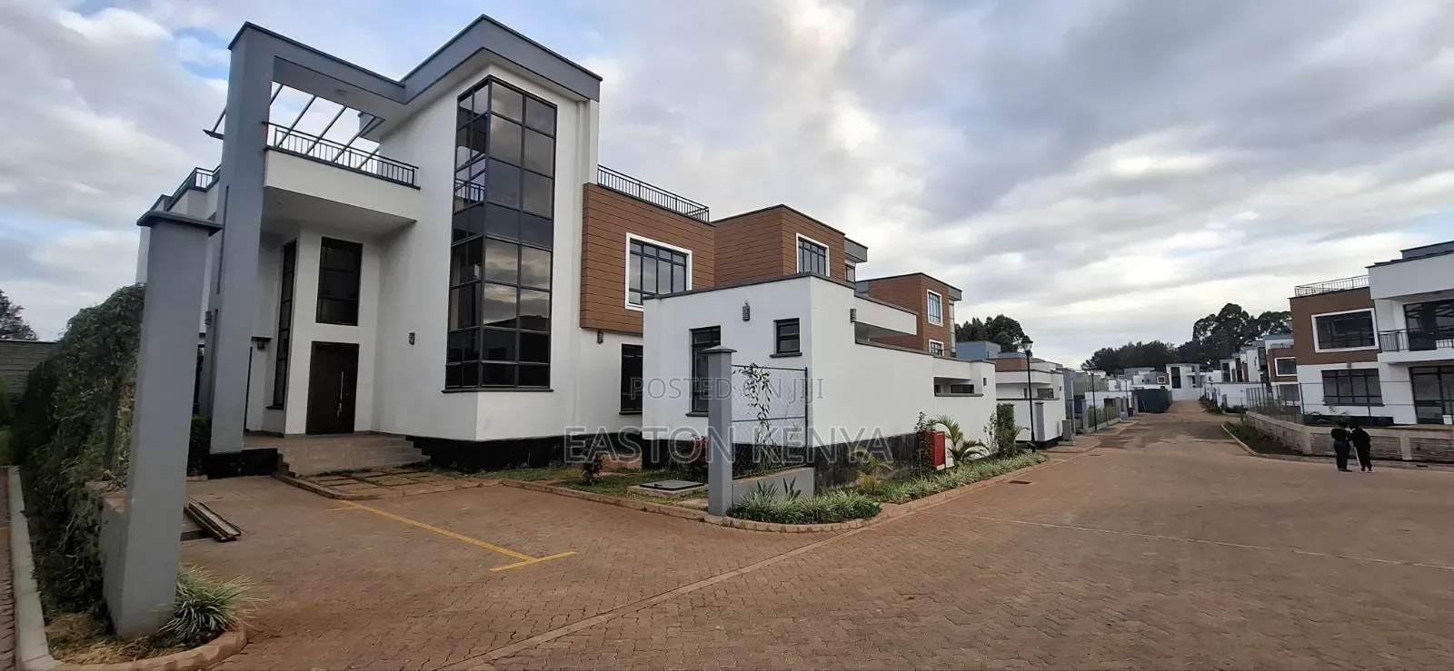 4bdrm Villa in Bustani Lifestyle, RedSoil Estate for sale