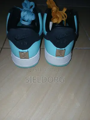 Nike Tiffany Blues (Original)