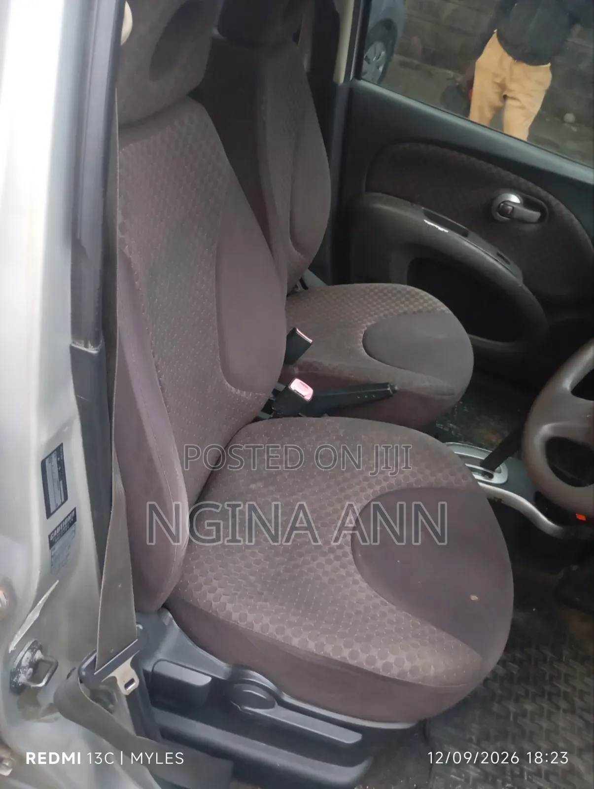 Nissan March 1.2 AWD 2010 Silver