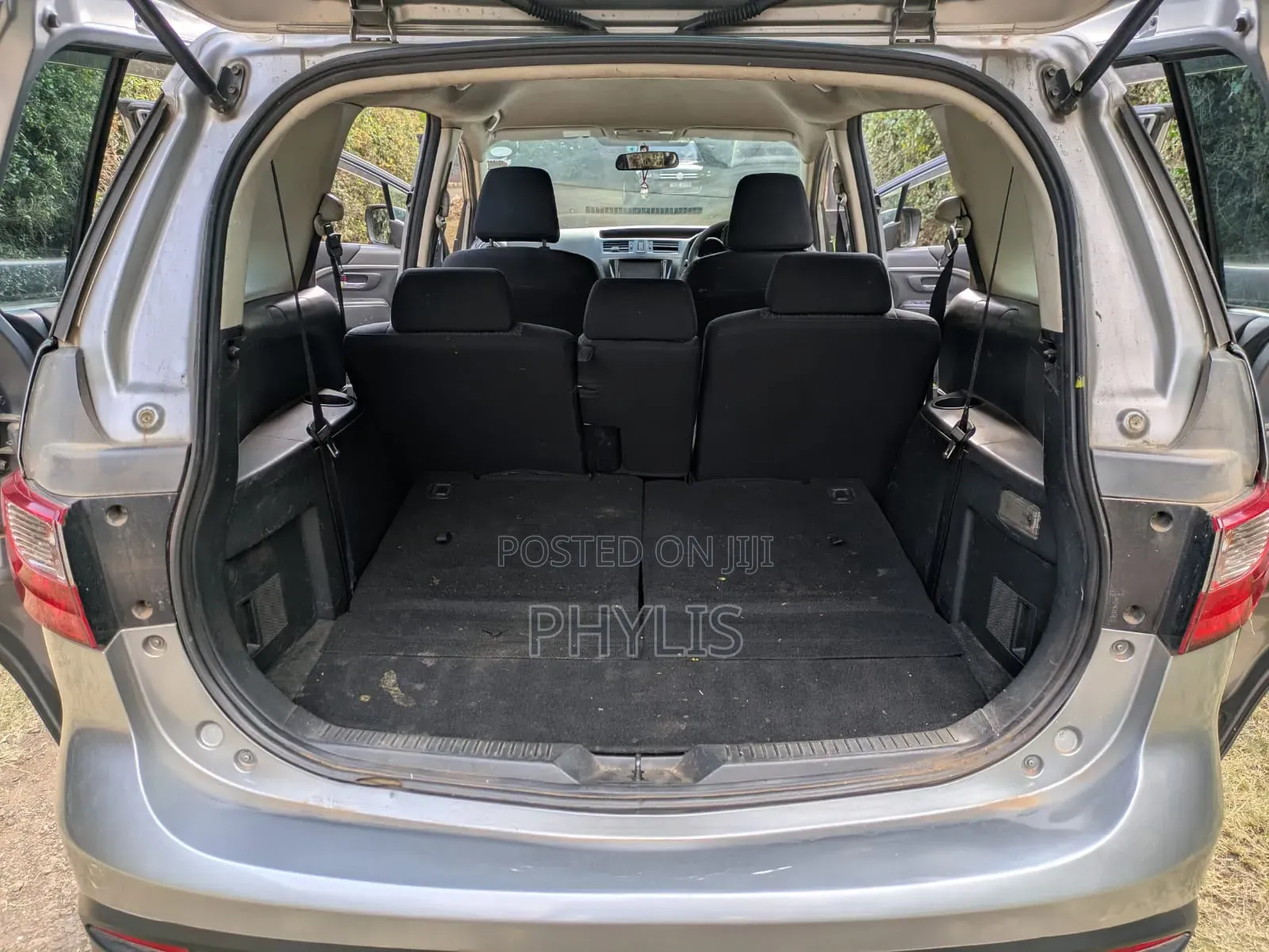 Mazda Premacy 2010 Gray