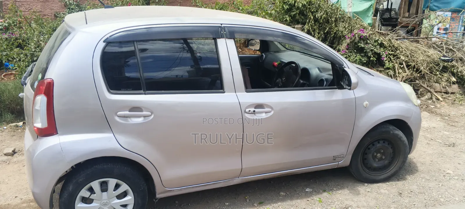 Toyota Passo 1.0 AWD 2016 Purple