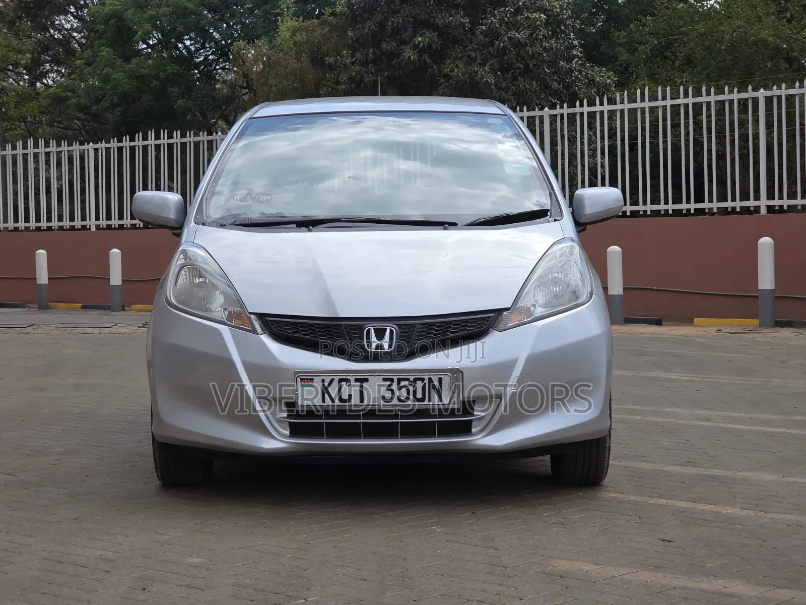 Honda Fit 2011 Silver