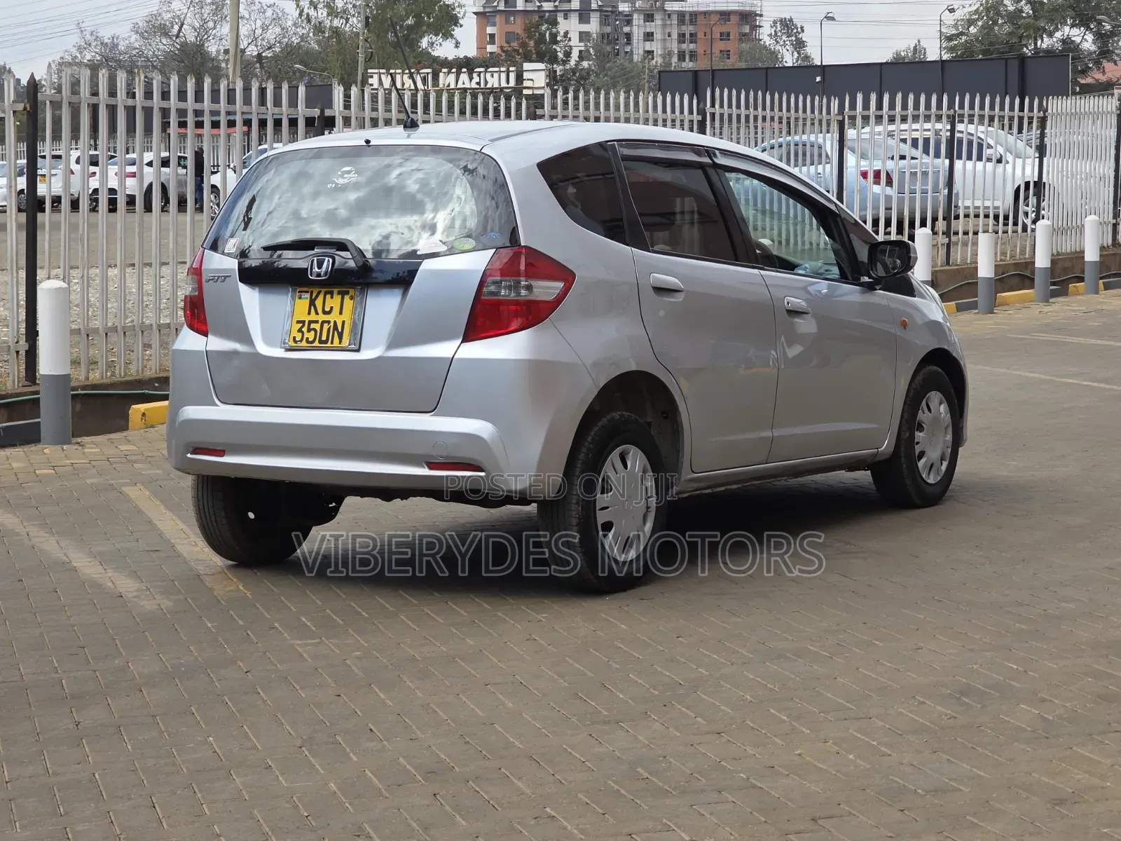 Honda Fit 2011 Silver