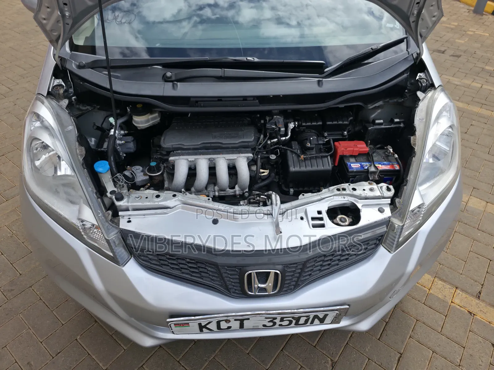 Honda Fit 2011 Silver
