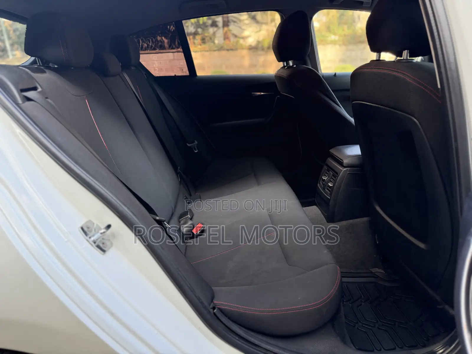 BMW 116i 2011 White